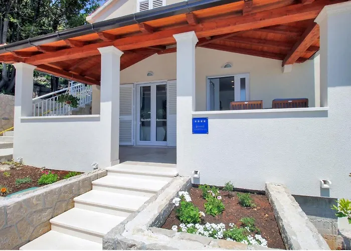 Levanat Apartament *