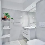 Levanat Apartman *