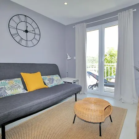 Levanat 몰루나트