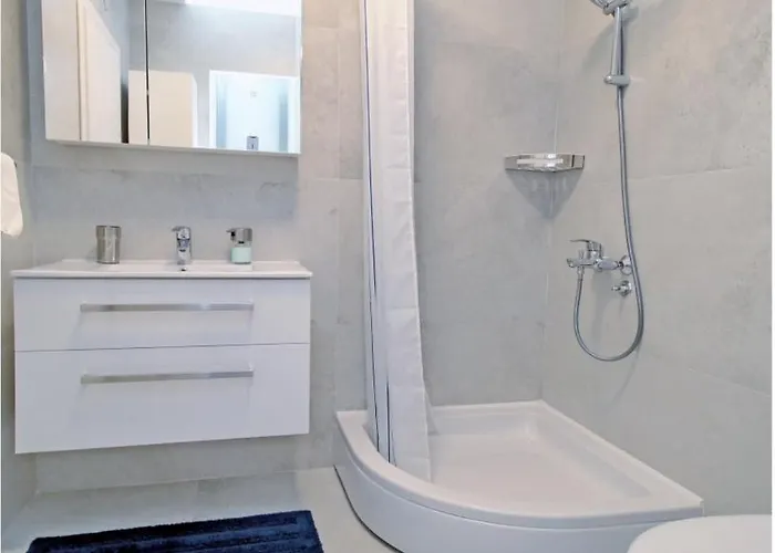 아파트 Levanat 몰루나트