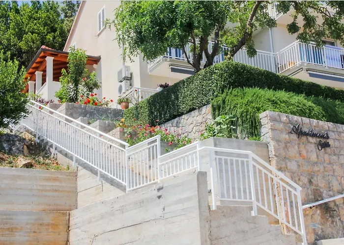 Levanat 몰루나트